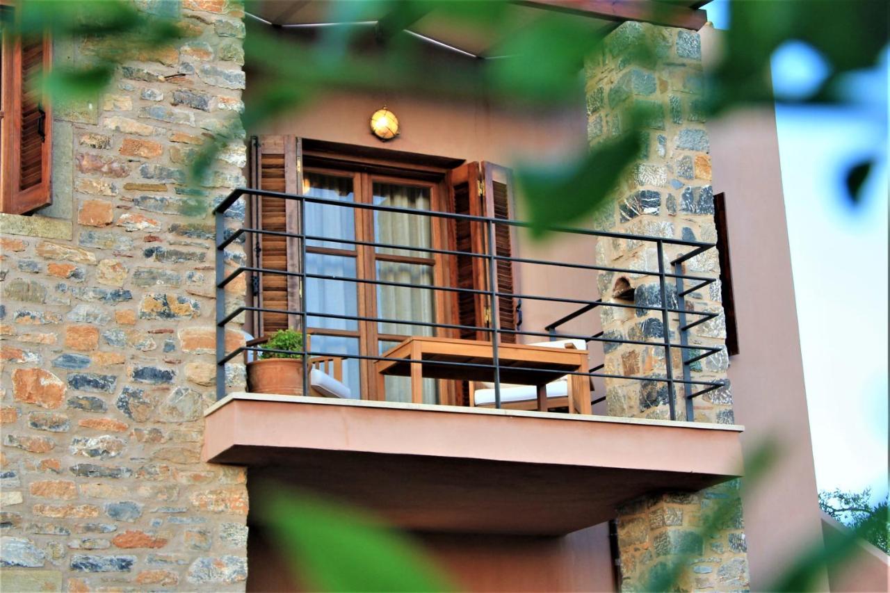 Liotrivi Historical Mansion And Boutique Hotel 모넴바시아 외부 사진